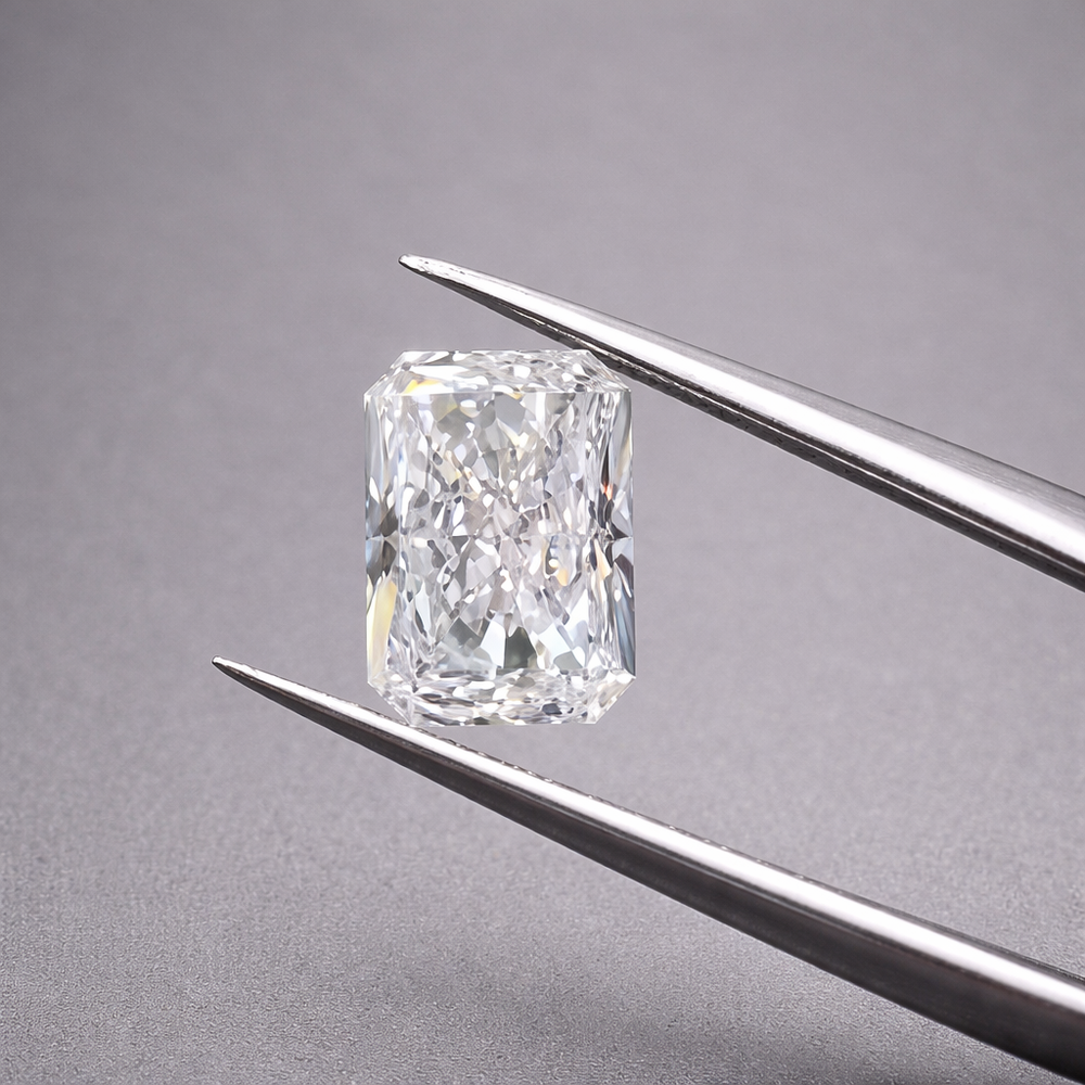 5 Carat Radiant G VS1 - IGI Certified