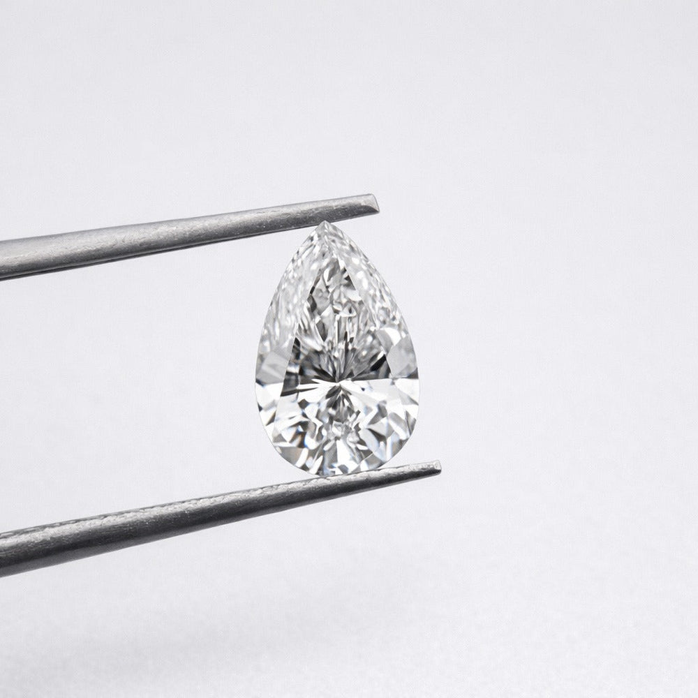 1.6 Carat Pear  E VVS1 -IGI Certified