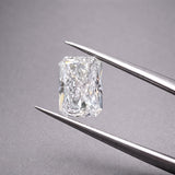 2.9 Carat Radiant E VS2 - IGI Certified